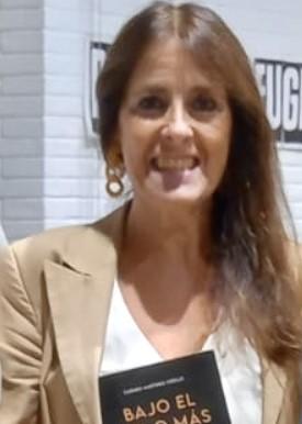 Imagen Presentación de Carmen Coello - Bajo el cielo más oscuro