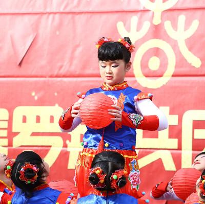 Imagen Ceremonia de presentación de 300 nuevos cuentos chinos