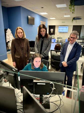 visita centro teleasistencia 2 web.jpg